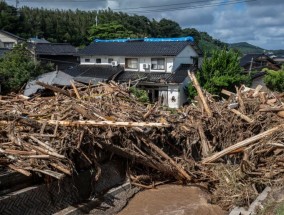 洪水袭击日本地震灾区诺户半岛，造成至少6人死亡